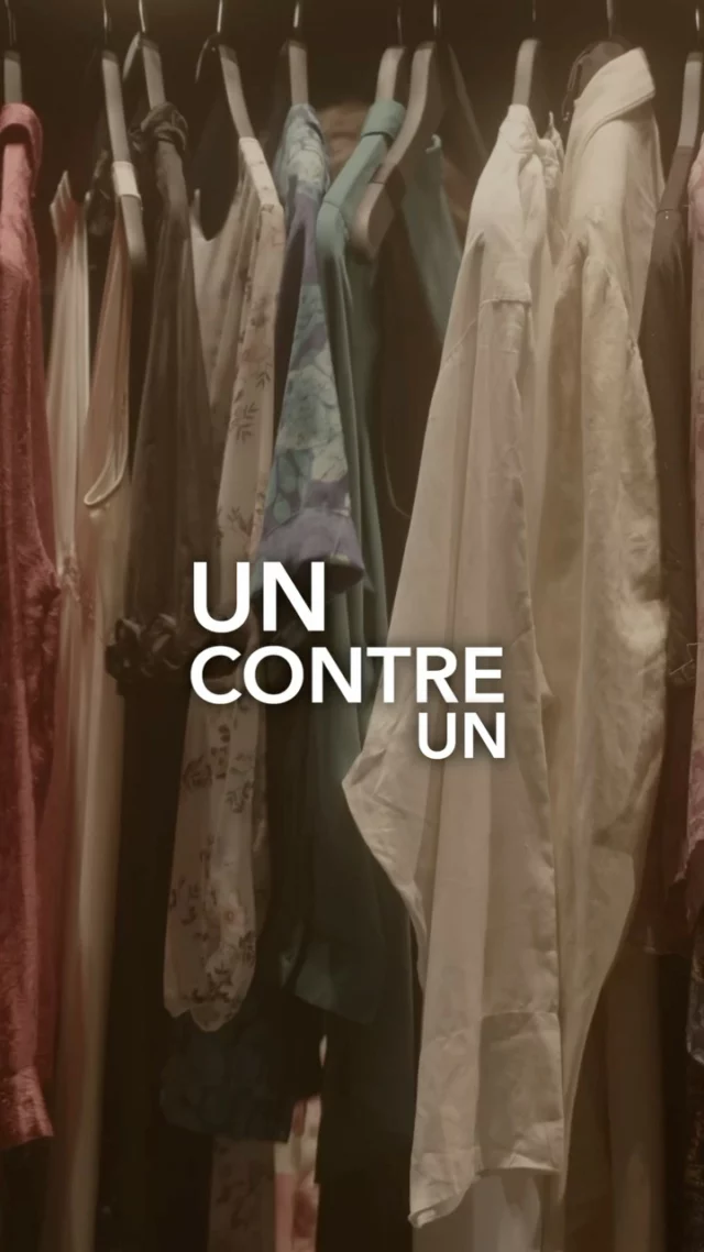 UN CONTRE UN en 3 mots ? 
Voici un extrait des réponses données par les artistes du spectacle, en attendant de jouer à @transversales.verdun ce vendredi 13 décembre ✨🎻🥳

👇 POUR DÉCOUVRIR LE SPECTACLE👇
🗓️ Vendredi 13 décembre 
🕡 18h30 
📍 Église Jeanne d’Arc, Verdun
🎟️ Tarifs tous doux sur le site web de @transversales.verdun 

🎥 le court extrait du spectacle provient du teaser réalisé par Marc Lahore 

#cieloubliee #cirque #theatre #spectacle #raphaelleboitel #danse #verdun #poesie